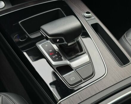 Белый Ауди Ку 5, объемом двигателя 0 л и пробегом 92 тыс. км за 34900 $, фото 15 на Automoto.ua