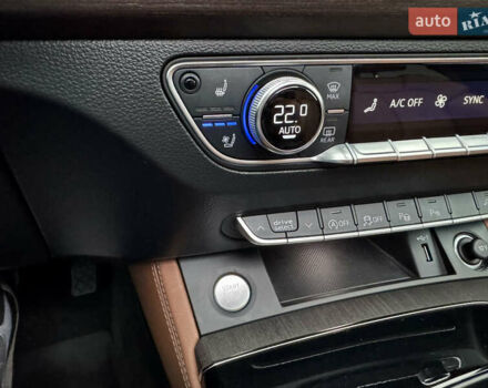 Белый Ауди Ку 5, объемом двигателя 2 л и пробегом 44 тыс. км за 41900 $, фото 68 на Automoto.ua