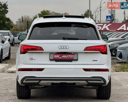 Белый Ауди Ку 5, объемом двигателя 2 л и пробегом 44 тыс. км за 41900 $, фото 105 на Automoto.ua