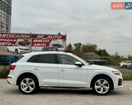 Белый Ауди Ку 5, объемом двигателя 2 л и пробегом 44 тыс. км за 41900 $, фото 95 на Automoto.ua