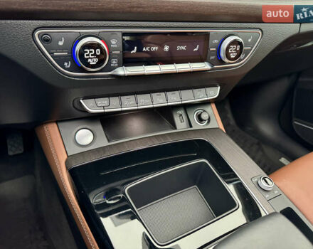 Ауди Ку 5 2021 в Киеве на Automoto.ua Белый Ауди Ку 5, объемом двигателя 2 л и пробегом 44 тыс. км за 41999 $, фото 67 на Automoto.ua