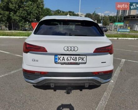 Белый Ауди Ку 5, объемом двигателя 1.98 л и пробегом 85 тыс. км за 44000 $, фото 4 на Automoto.ua