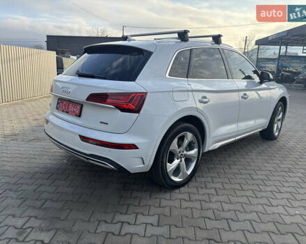 Белый Ауди Ку 5, объемом двигателя 2 л и пробегом 62 тыс. км за 30990 $, фото 13 на Automoto.ua