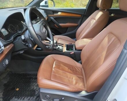 Ауди Ку 5 2021 в Киеве на Automoto.ua Белый Ауди Ку 5, объемом двигателя 0 л и пробегом 63 тыс. км за 16599 $, фото 11 на Automoto.ua