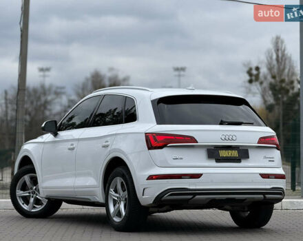 Белый Ауди Ку 5, объемом двигателя 1.98 л и пробегом 92 тыс. км за 34900 $, фото 15 на Automoto.ua