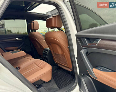 Ауди Ку 5 2021 в Киеве на Automoto.ua Белый Ауди Ку 5, объемом двигателя 2 л и пробегом 44 тыс. км за 41999 $, фото 37 на Automoto.ua