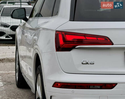 Белый Ауди Ку 5, объемом двигателя 2 л и пробегом 44 тыс. км за 41900 $, фото 113 на Automoto.ua