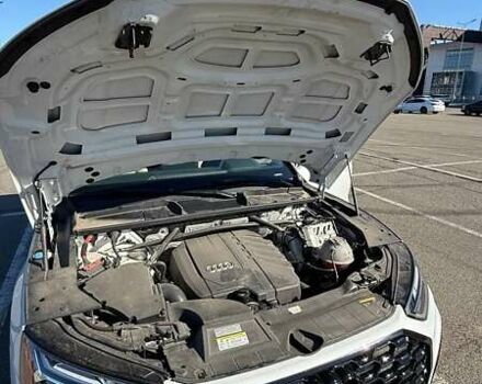 Белый Ауди Ку 5, объемом двигателя 2 л и пробегом 57 тыс. км за 34000 $, фото 25 на Automoto.ua