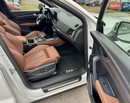 Белый Ауди Ку 5, объемом двигателя 2 л и пробегом 44 тыс. км за 41900 $, фото 43 на Automoto.ua