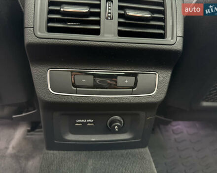 Белый Ауди Ку 5, объемом двигателя 1.98 л и пробегом 59 тыс. км за 33900 $, фото 57 на Automoto.ua