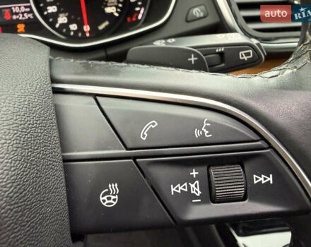 Белый Ауди Ку 5, объемом двигателя 1.98 л и пробегом 59 тыс. км за 33900 $, фото 76 на Automoto.ua