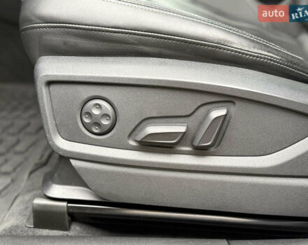 Белый Ауди Ку 5, объемом двигателя 1.98 л и пробегом 59 тыс. км за 33900 $, фото 48 на Automoto.ua