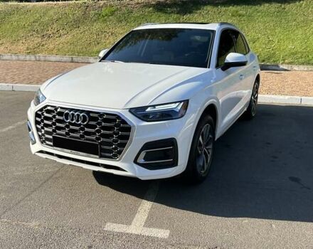 Белый Ауди Ку 5, объемом двигателя 1.98 л и пробегом 49 тыс. км за 36200 $, фото 3 на Automoto.ua