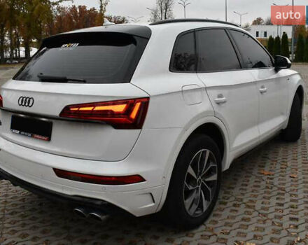 Белый Ауди Ку 5, объемом двигателя 1.98 л и пробегом 35 тыс. км за 34000 $, фото 5 на Automoto.ua