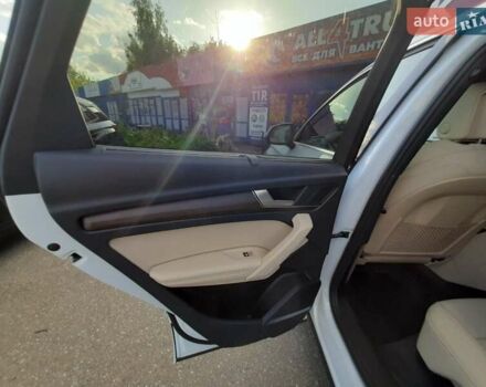 Білий Ауді Ку 5, об'ємом двигуна 1.98 л та пробігом 85 тис. км за 46500 $, фото 24 на Automoto.ua