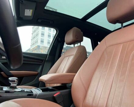 Білий Ауді Ку 5, об'ємом двигуна 2 л та пробігом 40 тис. км за 25500 $, фото 12 на Automoto.ua