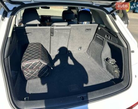 Белый Ауди Ку 5, объемом двигателя 1.98 л и пробегом 49 тыс. км за 36200 $, фото 25 на Automoto.ua