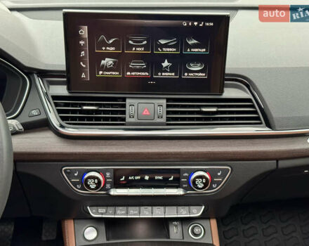 Ауди Ку 5 2021 в Киеве на Automoto.ua Белый Ауди Ку 5, объемом двигателя 2 л и пробегом 44 тыс. км за 41999 $, фото 64 на Automoto.ua