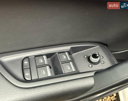 Белый Ауди Ку 5, объемом двигателя 1.98 л и пробегом 59 тыс. км за 33900 $, фото 44 на Automoto.ua