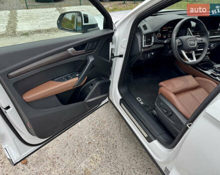 Ауди Ку 5 2021 в Киеве на Automoto.ua Белый Ауди Ку 5, объемом двигателя 2 л и пробегом 44 тыс. км за 41999 $, фото 8 на Automoto.ua