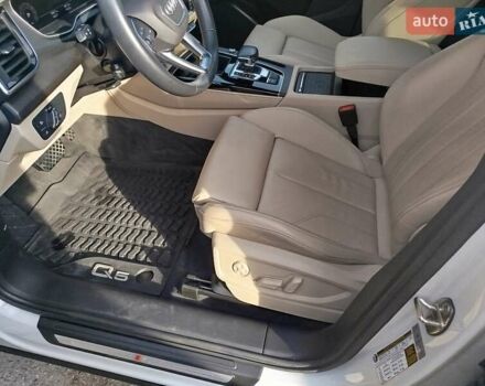 Білий Ауді Ку 5, об'ємом двигуна 1.98 л та пробігом 71 тис. км за 42700 $, фото 9 на Automoto.ua