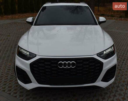 Белый Ауди Ку 5, объемом двигателя 1.98 л и пробегом 35 тыс. км за 34000 $, фото 2 на Automoto.ua