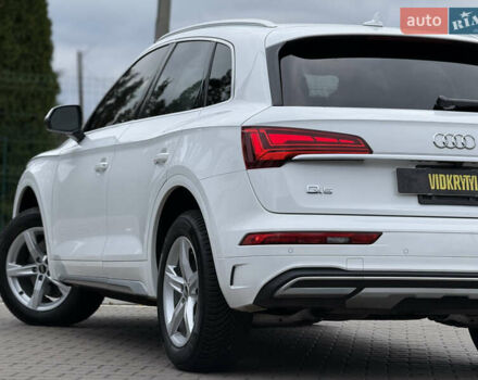 Белый Ауди Ку 5, объемом двигателя 1.98 л и пробегом 92 тыс. км за 34900 $, фото 16 на Automoto.ua