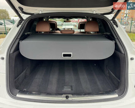 Ауди Ку 5 2021 в Киеве на Automoto.ua Белый Ауди Ку 5, объемом двигателя 2 л и пробегом 44 тыс. км за 41999 $, фото 48 на Automoto.ua