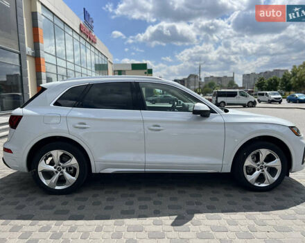 Белый Ауди Ку 5, объемом двигателя 2 л и пробегом 66 тыс. км за 38500 $, фото 12 на Automoto.ua