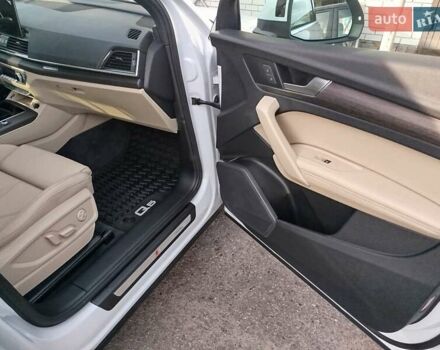 Білий Ауді Ку 5, об'ємом двигуна 1.98 л та пробігом 71 тис. км за 40300 $, фото 9 на Automoto.ua