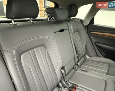 Белый Ауди Ку 5, объемом двигателя 1.98 л и пробегом 59 тыс. км за 33900 $, фото 62 на Automoto.ua