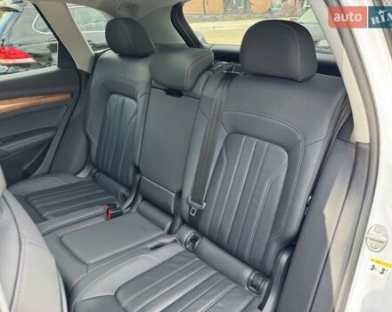 Білий Ауді Ку 5, об'ємом двигуна 1.98 л та пробігом 123 тис. км за 29999 $, фото 20 на Automoto.ua