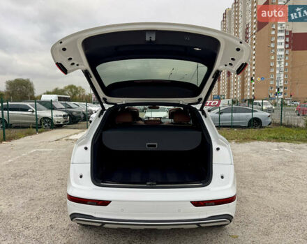 Ауди Ку 5 2021 в Киеве на Automoto.ua Белый Ауди Ку 5, объемом двигателя 2 л и пробегом 44 тыс. км за 41999 $, фото 47 на Automoto.ua