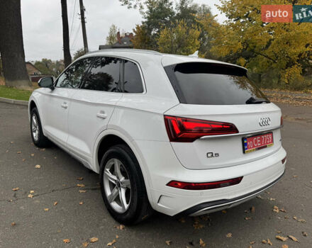 Белый Ауди Ку 5, объемом двигателя 1.98 л и пробегом 60 тыс. км за 33800 $, фото 13 на Automoto.ua