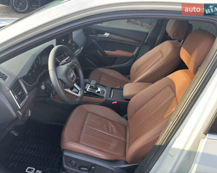 Белый Ауди Ку 5, объемом двигателя 2 л и пробегом 62 тыс. км за 30990 $, фото 34 на Automoto.ua