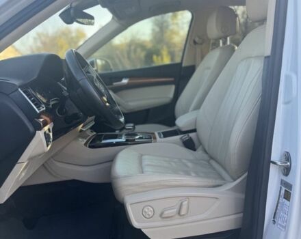 Белый Ауди Ку 5, объемом двигателя 2 л и пробегом 95 тыс. км за 34000 $, фото 12 на Automoto.ua