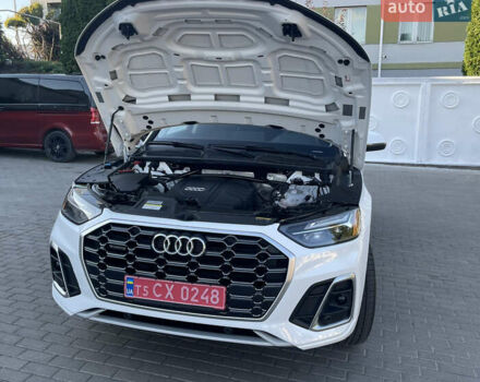 Білий Ауді Ку 5, об'ємом двигуна 1.98 л та пробігом 54 тис. км за 35000 $, фото 44 на Automoto.ua
