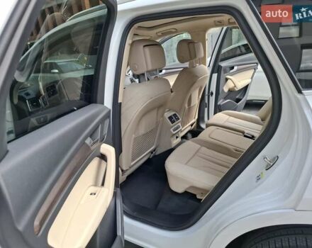 Белый Ауди Ку 5, объемом двигателя 1.98 л и пробегом 26 тыс. км за 49900 $, фото 16 на Automoto.ua
