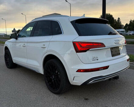 Белый Ауди Ку 5, объемом двигателя 1.98 л и пробегом 215 тыс. км за 26700 $, фото 4 на Automoto.ua