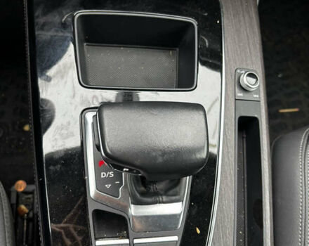 Белый Ауди Ку 5, объемом двигателя 1.98 л и пробегом 122 тыс. км за 27000 $, фото 21 на Automoto.ua