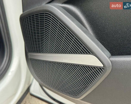 Белый Ауди Ку 5, объемом двигателя 2 л и пробегом 44 тыс. км за 41900 $, фото 33 на Automoto.ua