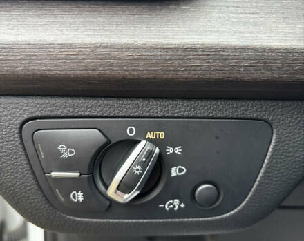 Белый Ауди Ку 5, объемом двигателя 1.98 л и пробегом 122 тыс. км за 27000 $, фото 17 на Automoto.ua