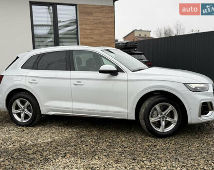 Белый Ауди Ку 5, объемом двигателя 1.98 л и пробегом 59 тыс. км за 33900 $, фото 24 на Automoto.ua