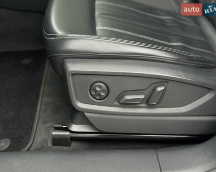 Белый Ауди Ку 5, объемом двигателя 1.98 л и пробегом 92 тыс. км за 34900 $, фото 38 на Automoto.ua