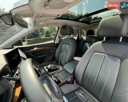 Белый Ауди Ку 5, объемом двигателя 2 л и пробегом 88 тыс. км за 36000 $, фото 5 на Automoto.ua