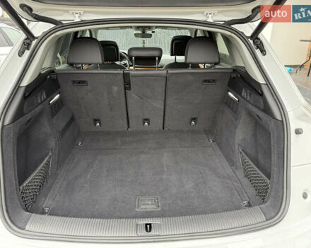 Белый Ауди Ку 5, объемом двигателя 1.98 л и пробегом 59 тыс. км за 33900 $, фото 87 на Automoto.ua