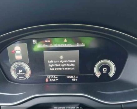 Білий Ауді Ку 5, об'ємом двигуна 2 л та пробігом 32 тис. км за 12000 $, фото 6 на Automoto.ua