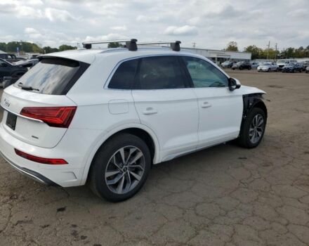 Білий Ауді Ку 5, об'ємом двигуна 2 л та пробігом 80 тис. км за 583 $, фото 2 на Automoto.ua