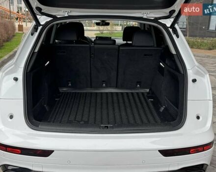 Білий Ауді Ку 5, об'ємом двигуна 1.98 л та пробігом 72 тис. км за 30900 $, фото 28 на Automoto.ua