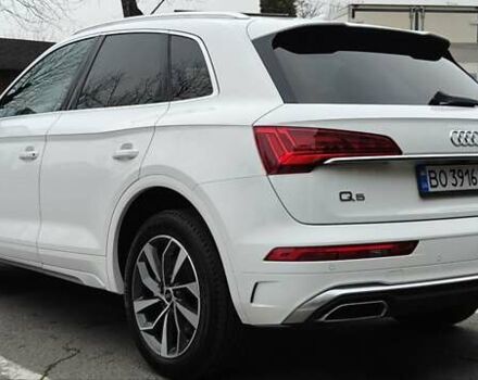 Белый Ауди Ку 5, объемом двигателя 2 л и пробегом 97 тыс. км за 32900 $, фото 6 на Automoto.ua